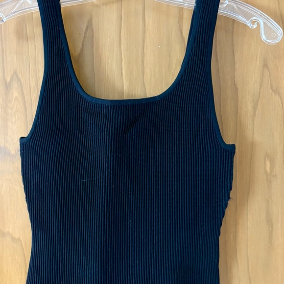 Quince black Ribbed Tank Top - Picture 3 of 5